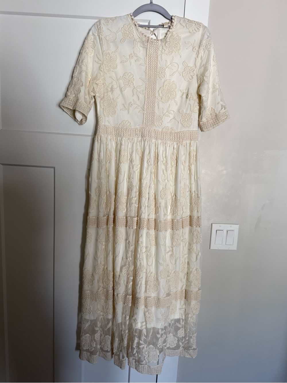 Ivory Floral Lace Midi Dress